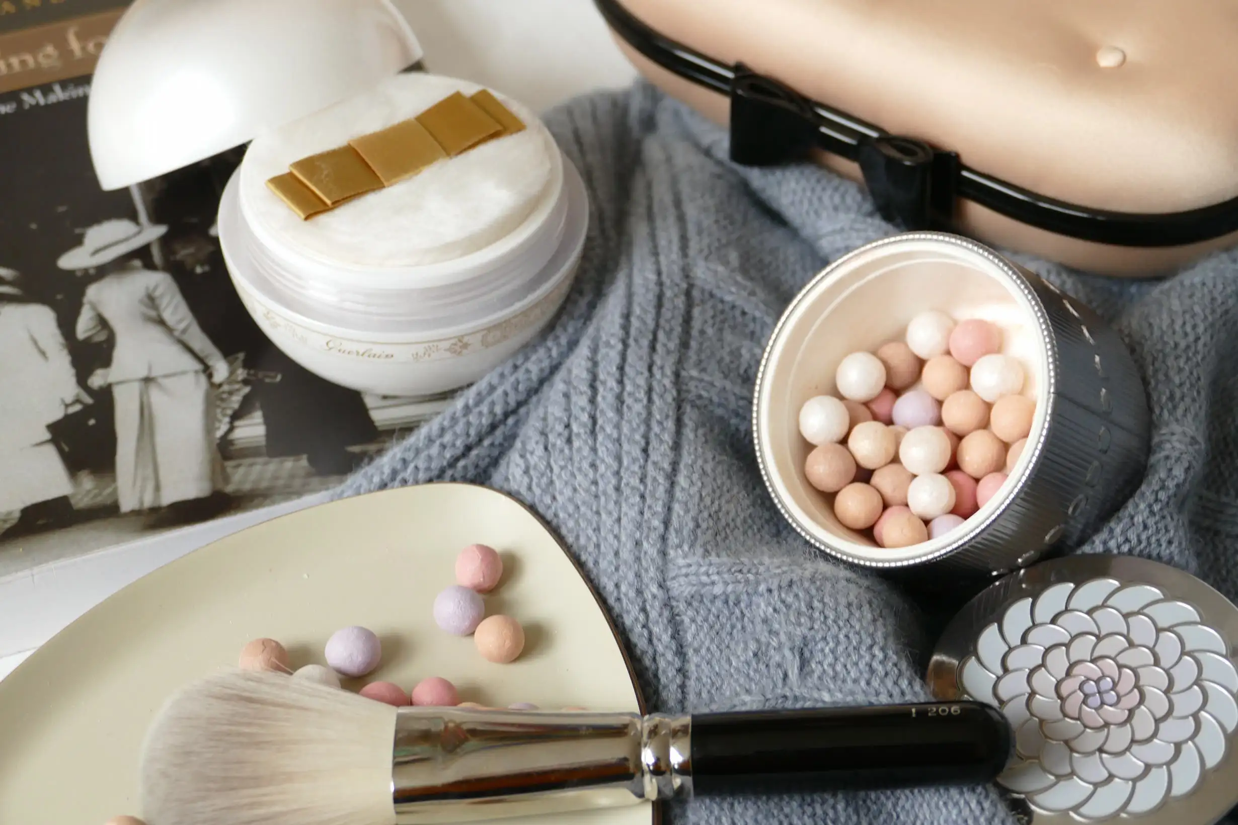 Guerlain Météorites: Kilau Alami dari Pearls of Powder