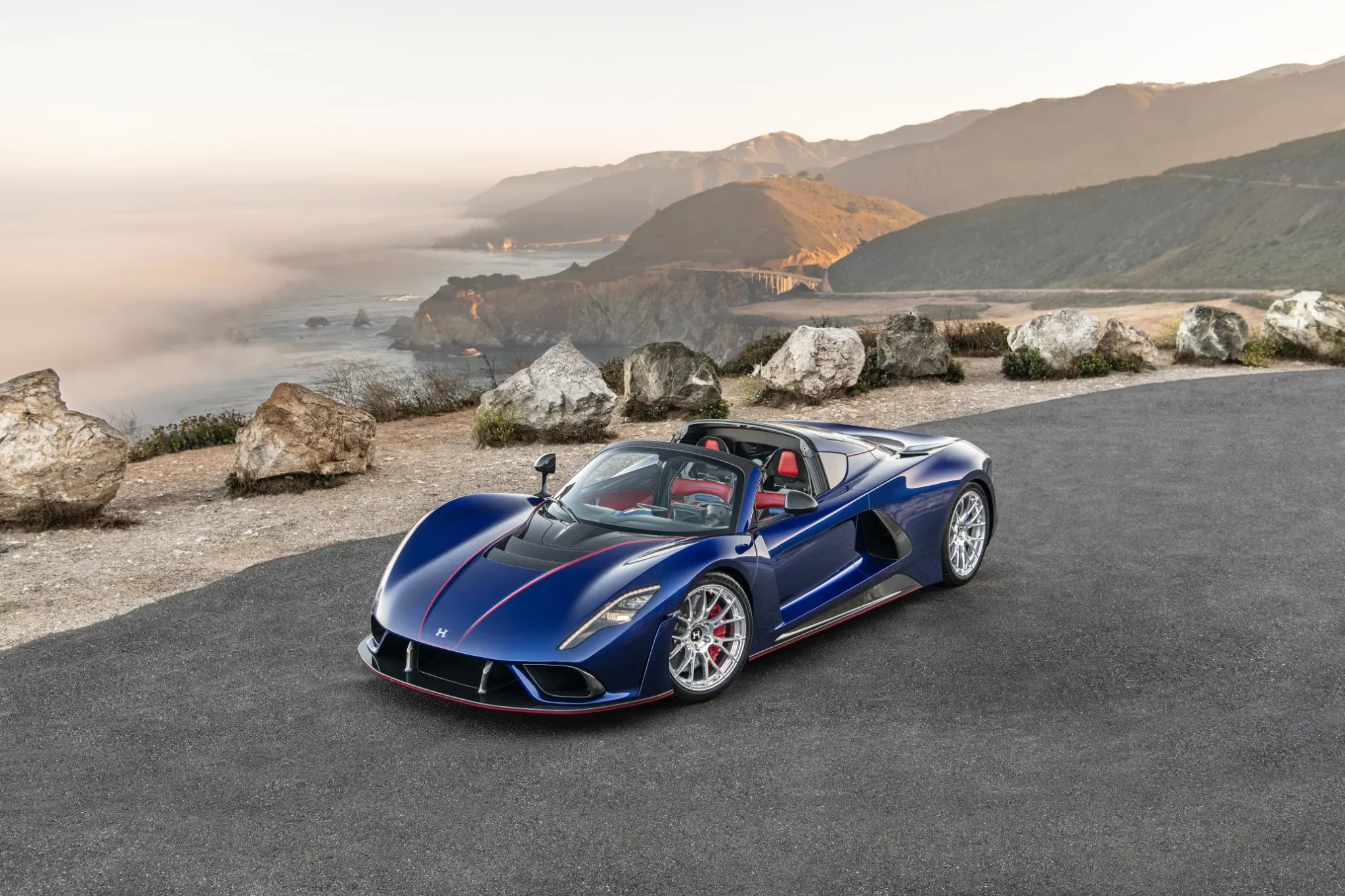 Driving the Hennessey Venom GT: Pengalaman Mendebarkan di Balik Kemudi Monster Texas