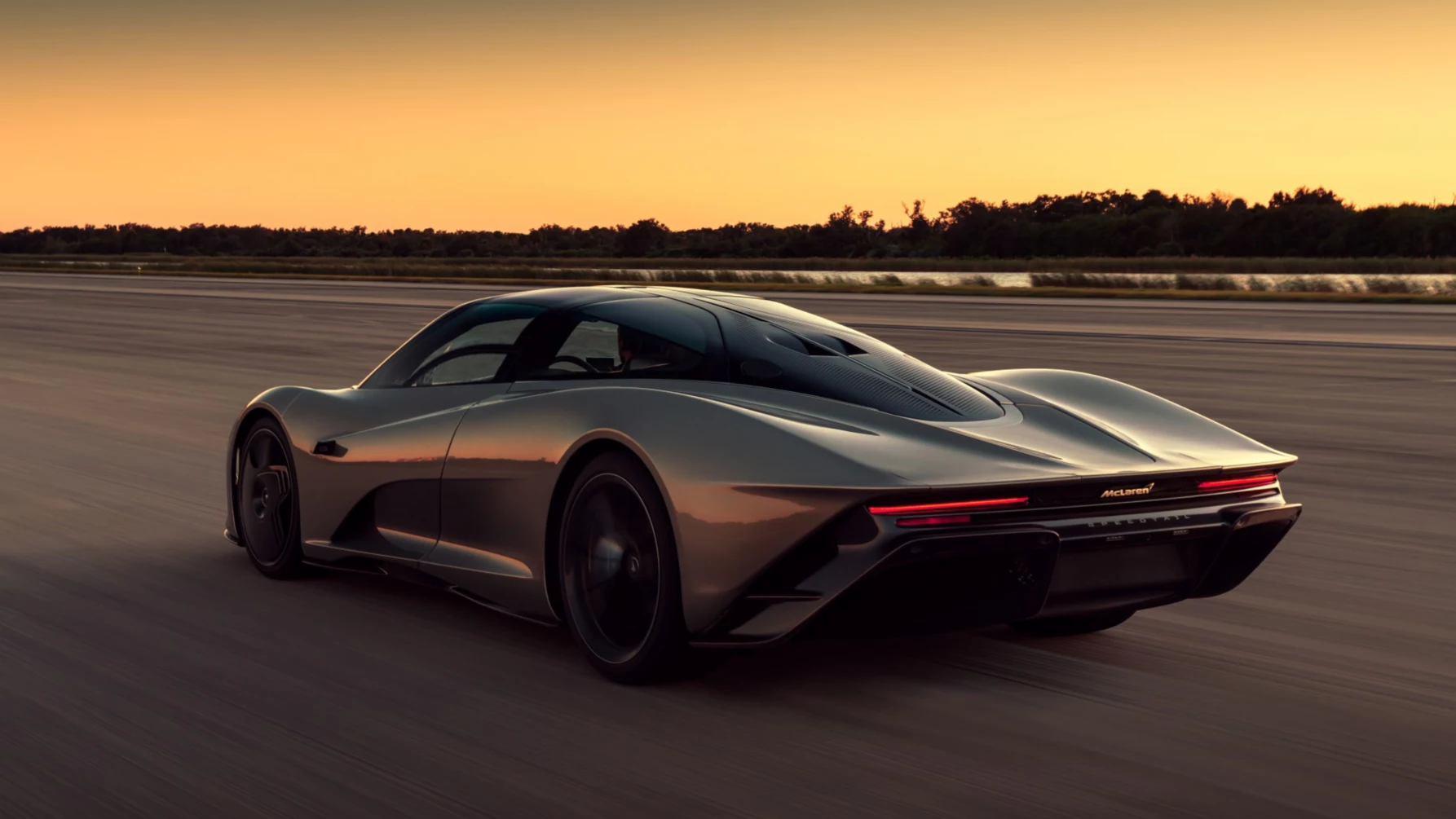 McLaren Speedtail: Desain Futuristik dan Performa Abadi